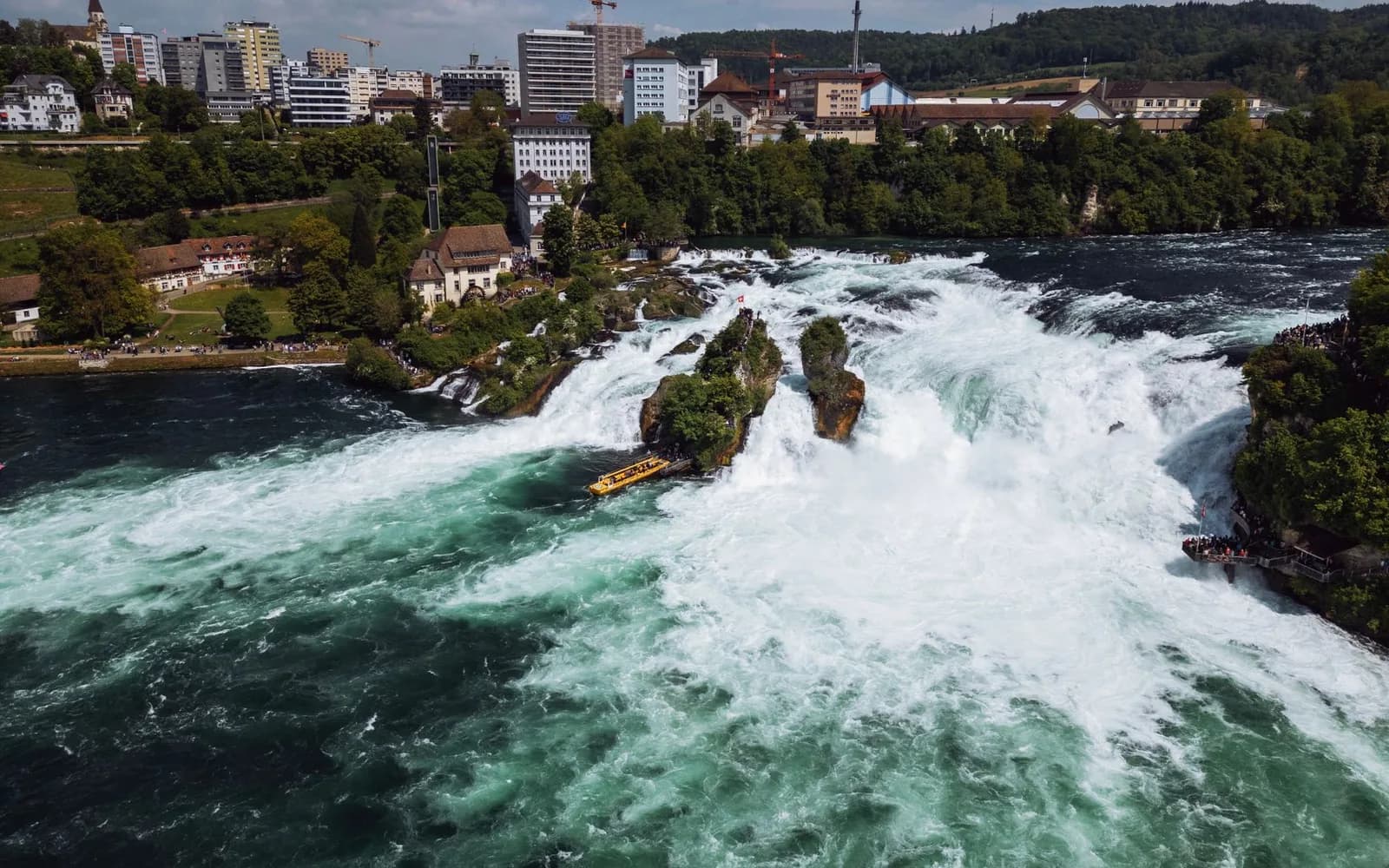 Der Rheinfall bei Schaffhausen