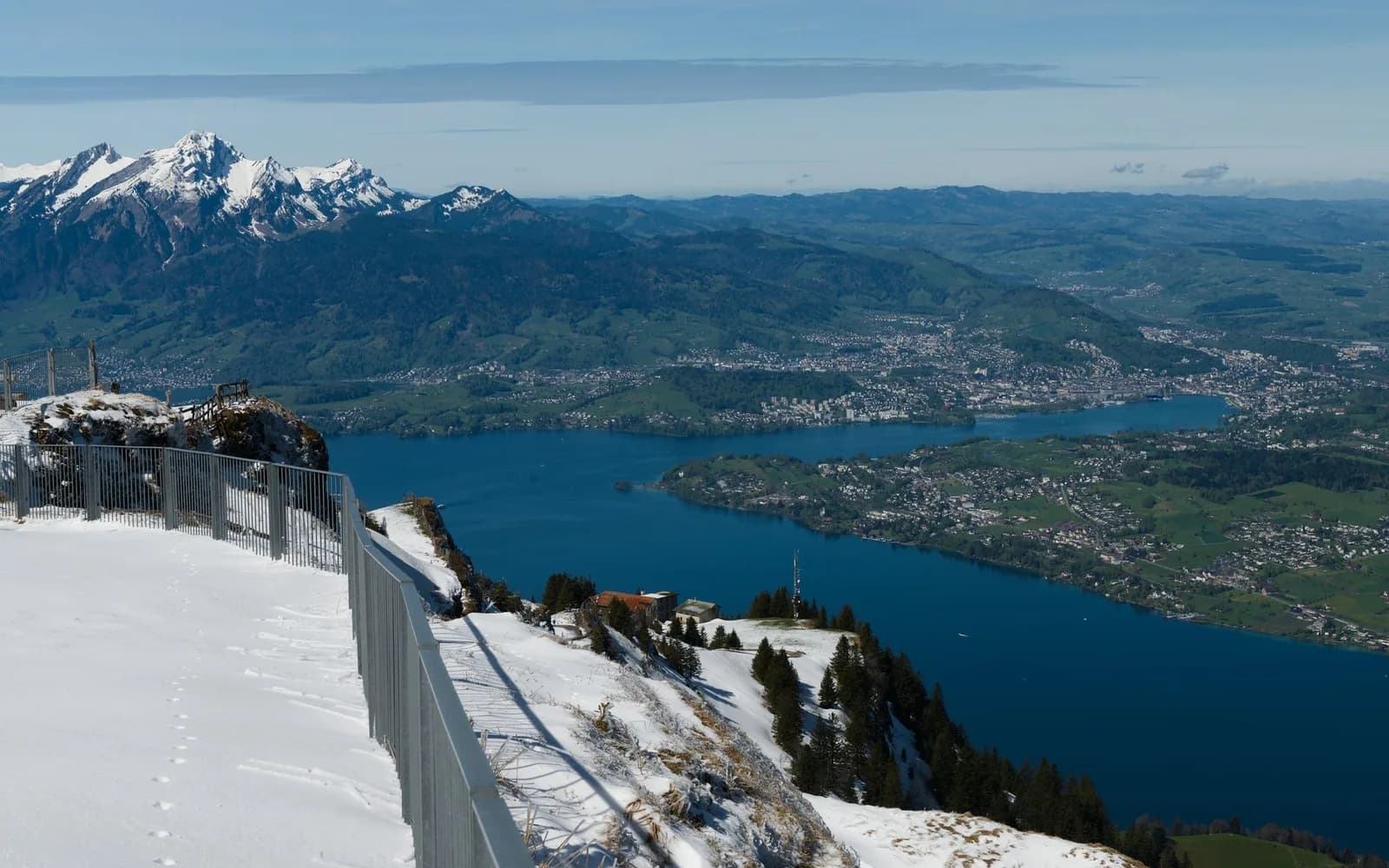 Blick von der Rigi auf den Vierwaldstättersee