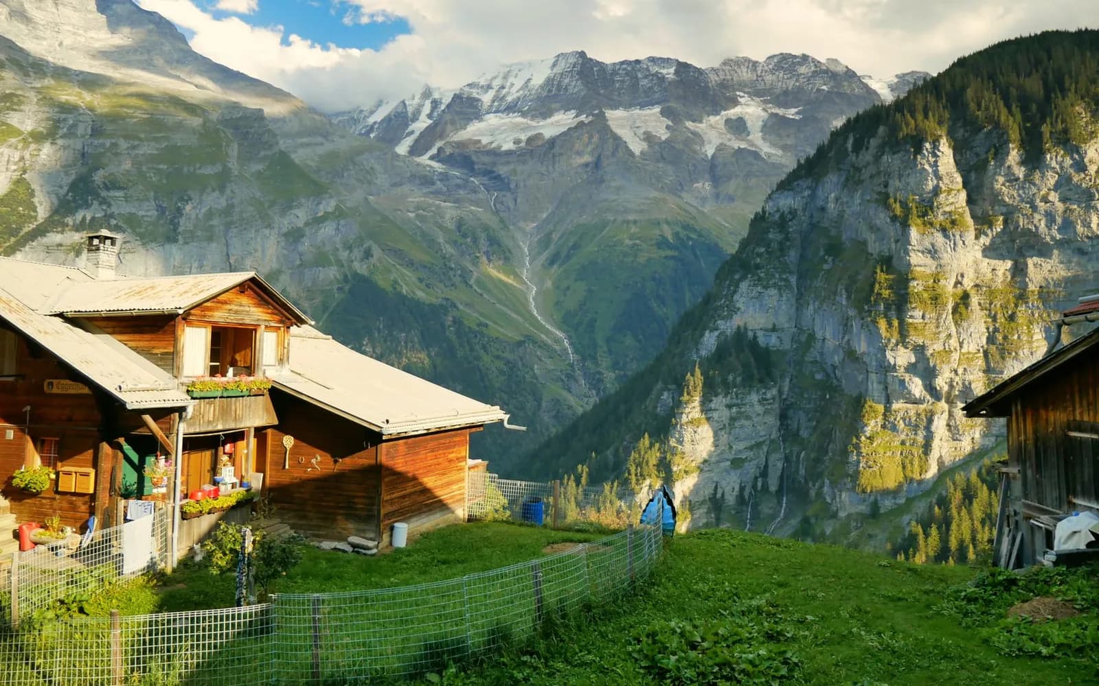 Ein Chalet in den Schweizer Bergen
