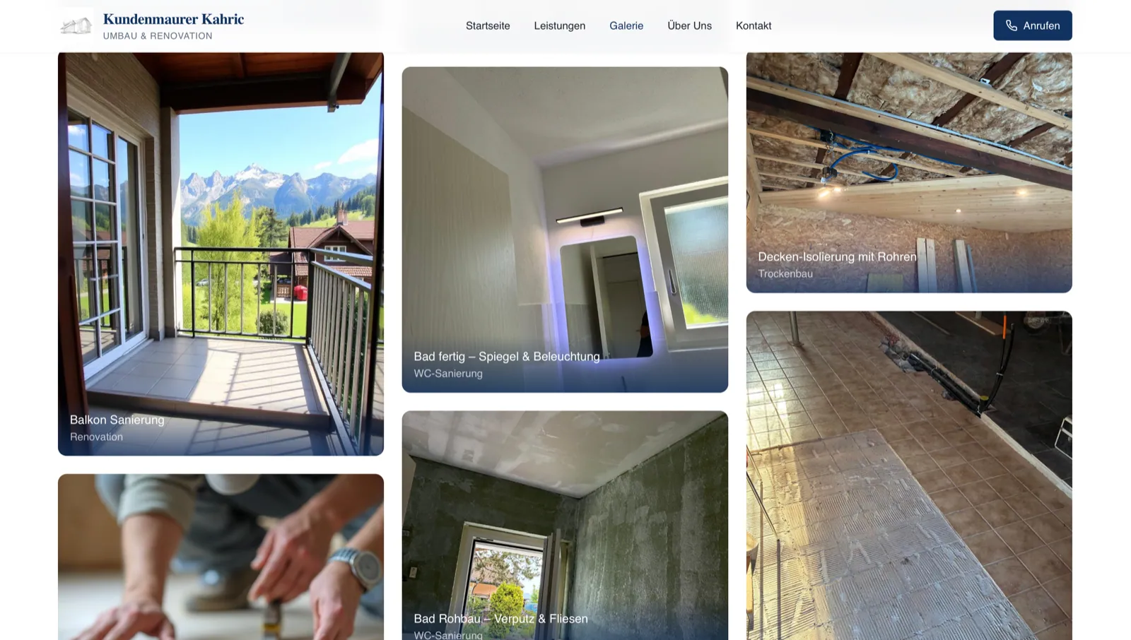 Kundenmaurer Kahric: Galerie mit Balkon, fertigem Bad mit beleuchtetem Spiegel, Deckenisolierung und einem Bad im Rohbau